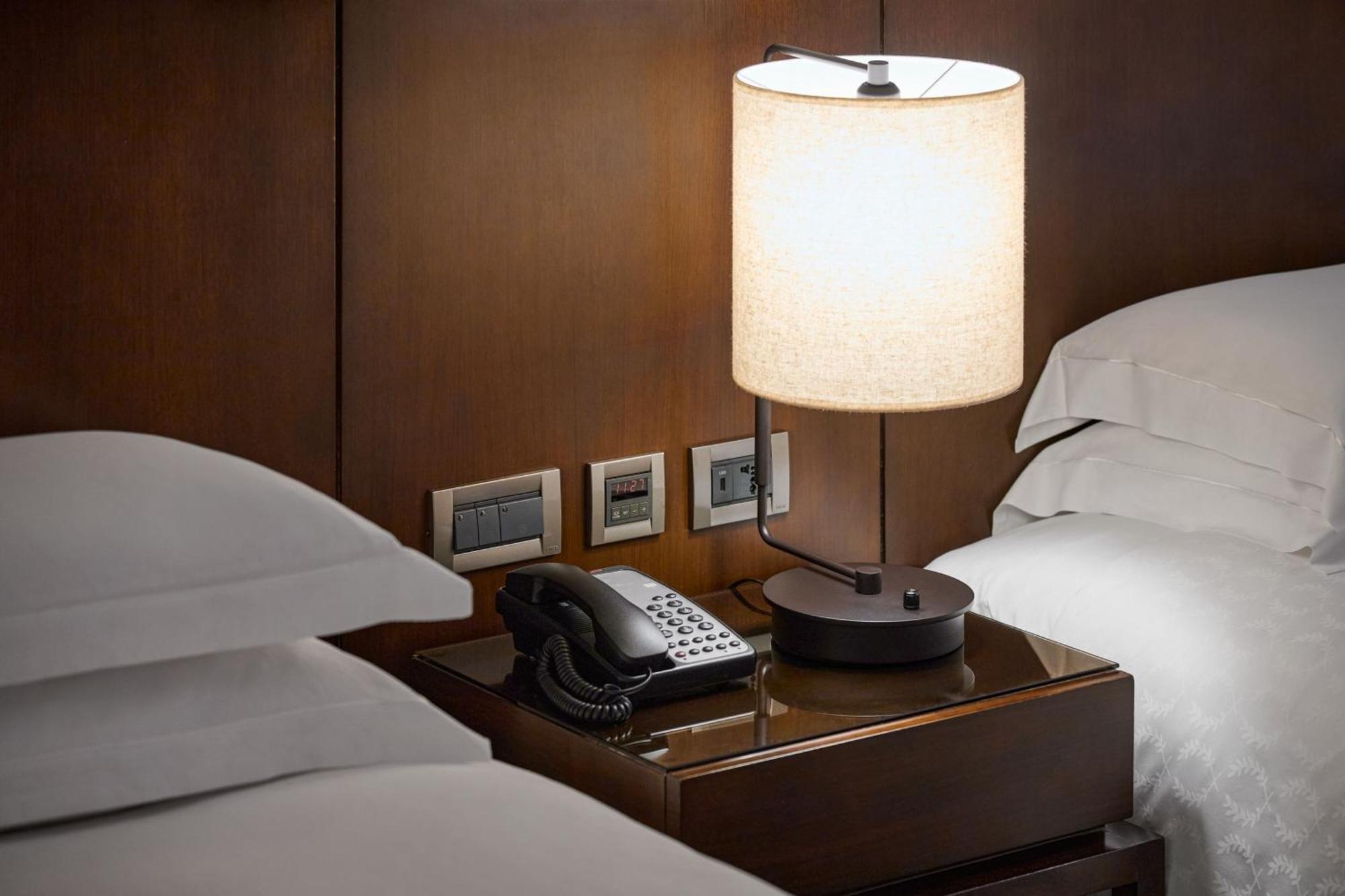 Sheraton Grand Taipei Hotel Экстерьер фото