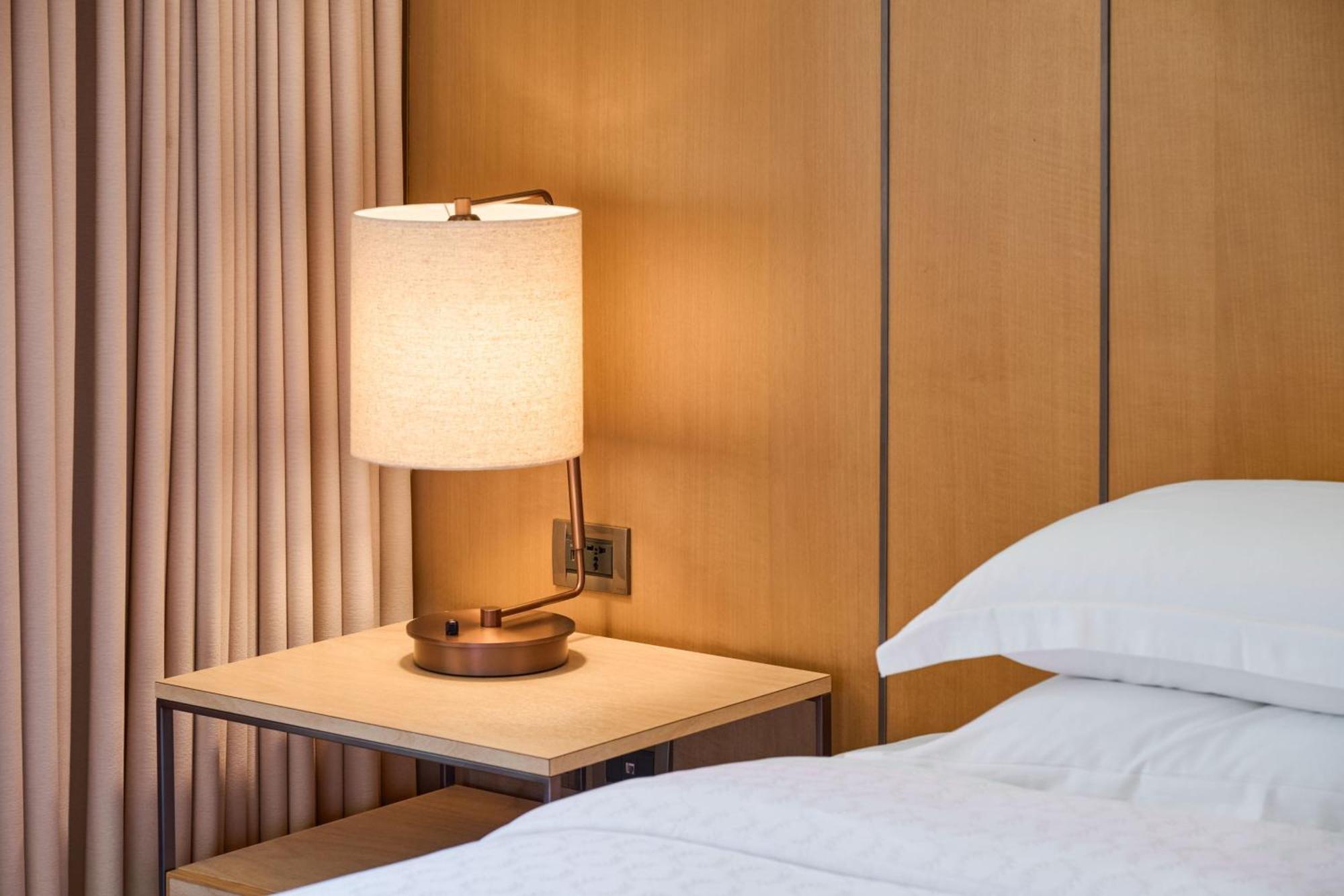 Sheraton Grand Taipei Hotel Экстерьер фото